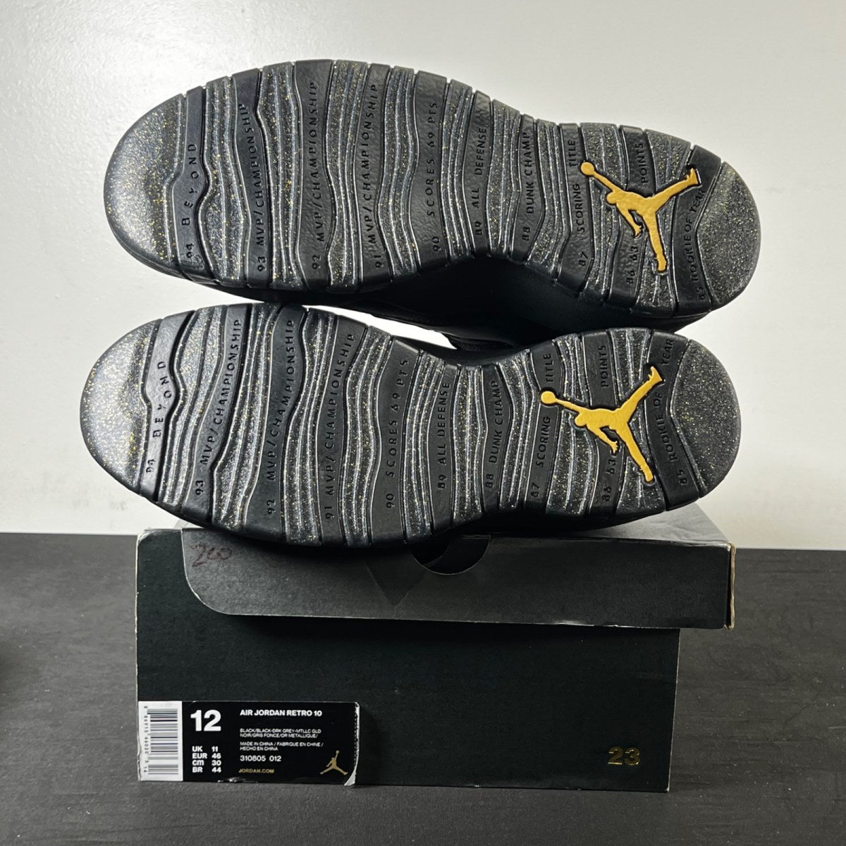 Jordan 10 Retro New York City (2016) 12 (New Pre-Owned)JordanBlack/Dark Grey-Metallic Gold - Image 6