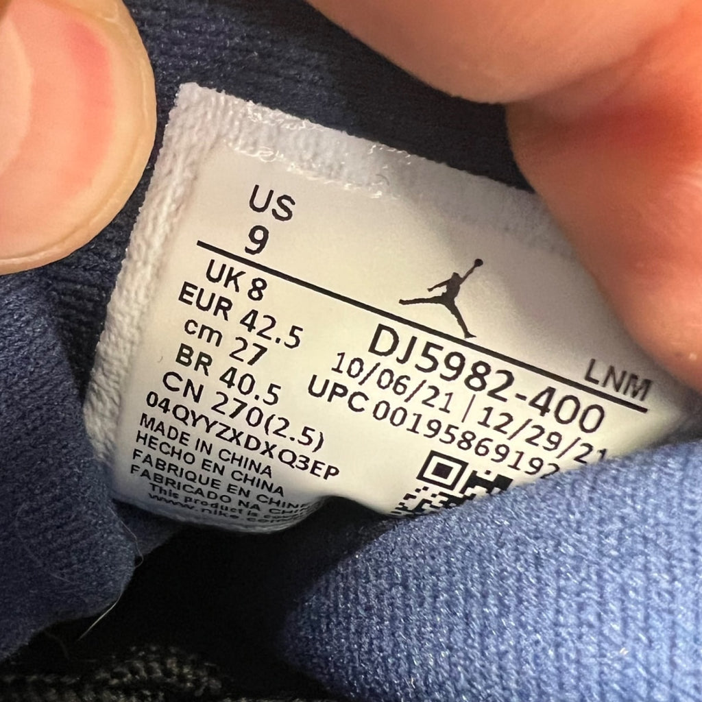 Jordan 13 Retro Brave Blue 9 (Lightly Worn Pre-Owned)JordanNavy/Black/White/University Blue - Image 7