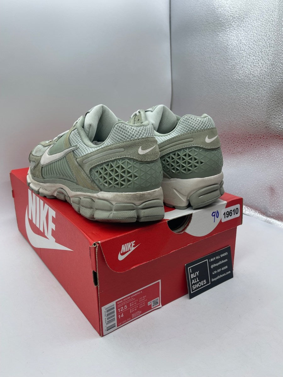 Nike Zoom Vomero 5 Jade Horizon 12.5 (Moderately Worn Pre-Owned) - Image 4