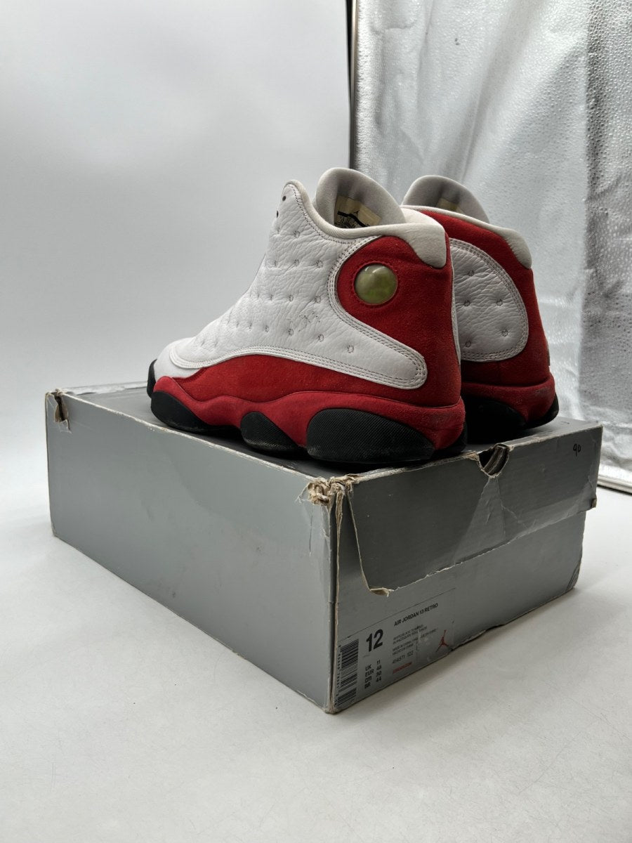 Jordan 13 Retro OG Chicago (2017) 12 (Heavily Worn Pre-Owned)JordanWhite/Black-True Red - Image 5