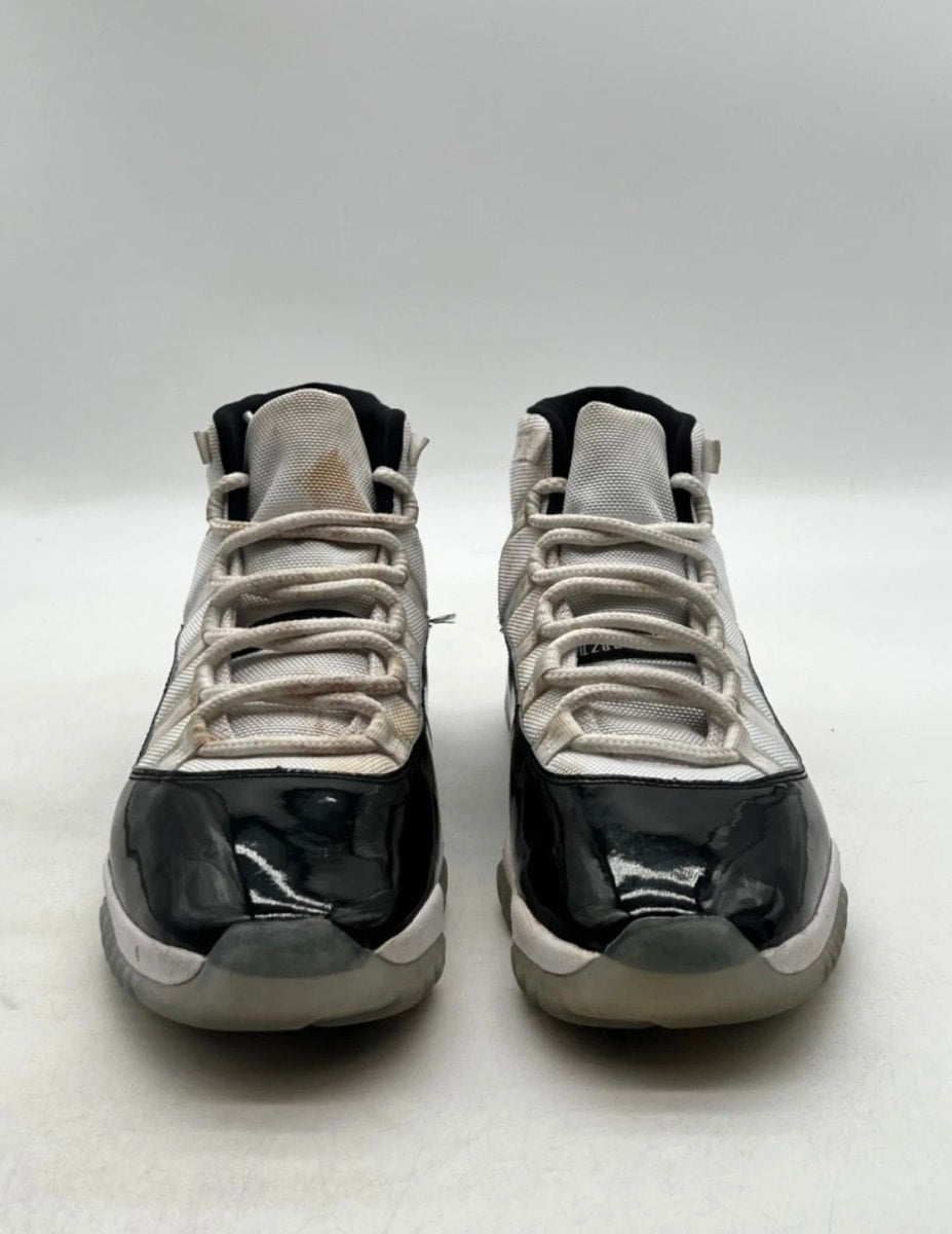 Jordan 11 Retro Concord (2018) 11 (Heavily Worn Pre-Owned)JordanWhite/Black-Concord - Image 2