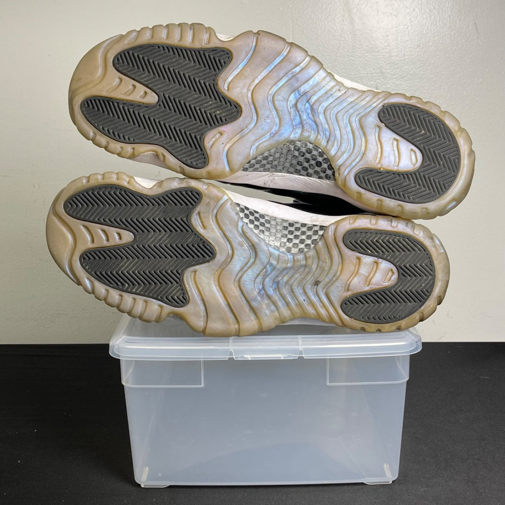 Jordan 11 Retro Low Iridescent (Size 13) - Image 5