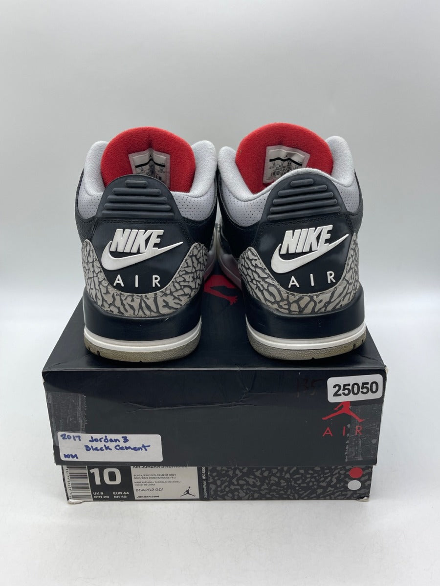 Jordan 3 Retro Black Cement (2018) 10 (Moderately Worn Pre-Owned)JordanBlack/Fire Red-Cement Grey-White - Image 3