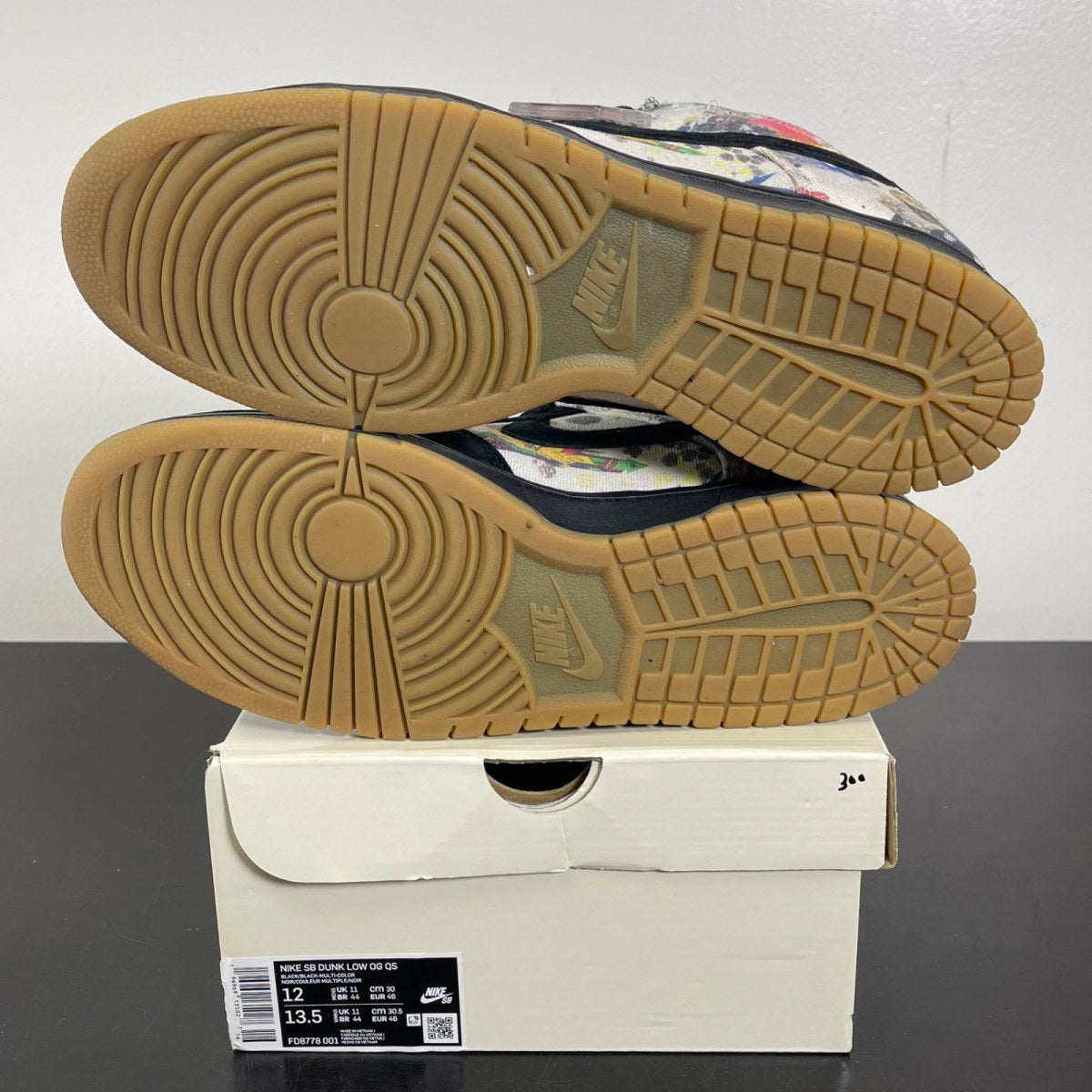 Nike SB Dunk Low Supreme Rammellzee 12 (Moderately Worn Pre-Owned)NikeBlack/Black-Multi-Color - Image 5
