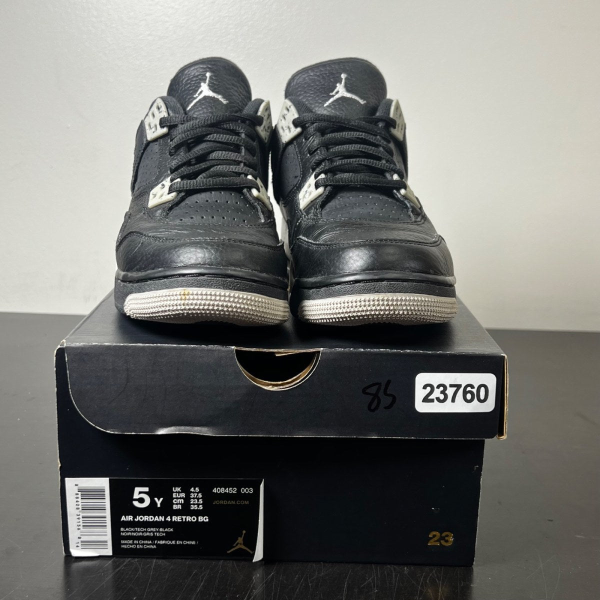 Jordan 4 Retro Oreo (2015) (GS) 5Y (Moderately Worn Pre-Owned)JordanBlack/Tech Grey-White - Image 2