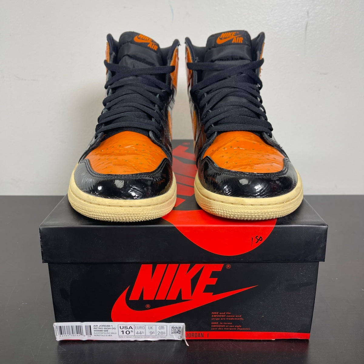 Jordan 1 Retro High Shattered Backboard 3.0 10.5 (Moderately Worn Pre-Owned)JordanBlack/Pale Vanilla-Starfish - Image 2