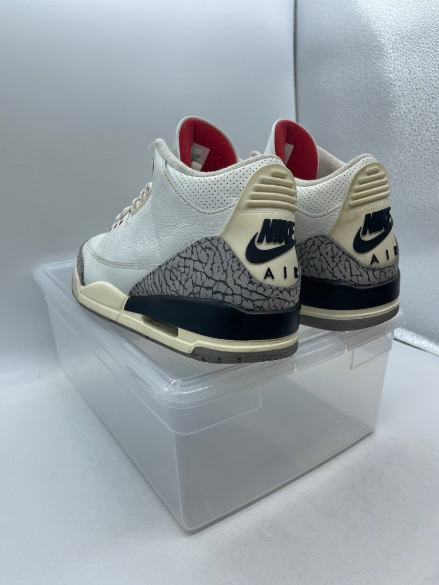 Jordan 3 Retro White Cement Reimagined 11 (Moderately Worn Pre-Owned)JordanSummit White/Fire Red/Black/Cement Grey - Image 4