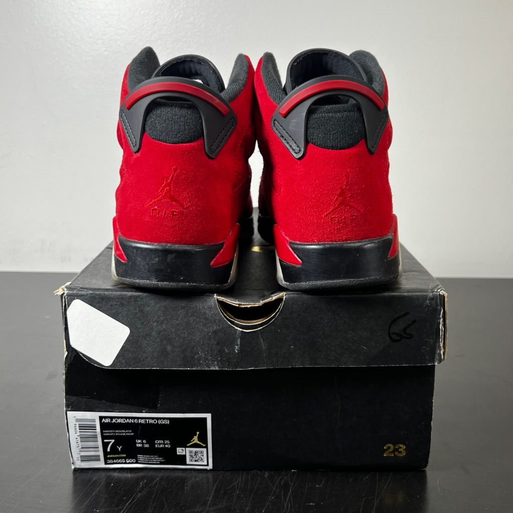 Jordan 6 Retro Toro Bravo (GS) 7Y (Heavily Worn Pre-Owned)JordanVarsity Red/Black - Image 4