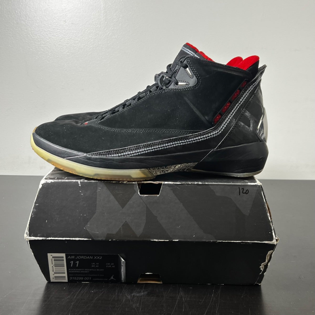 Jordan 22 OG Black Varisty Red 11 (Moderately Worn Pre-Owned)JordanBlack/Varsity Red-Metallic Silver - Image 3