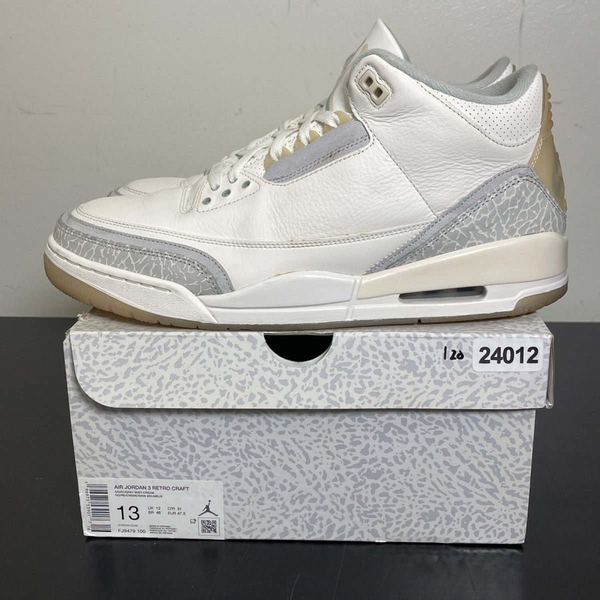 Jordan 3 Retro Craft Ivory 13 (Moderately Worn Pre-Owned)JordanIvory/Grey Mist/Cream - Image 3