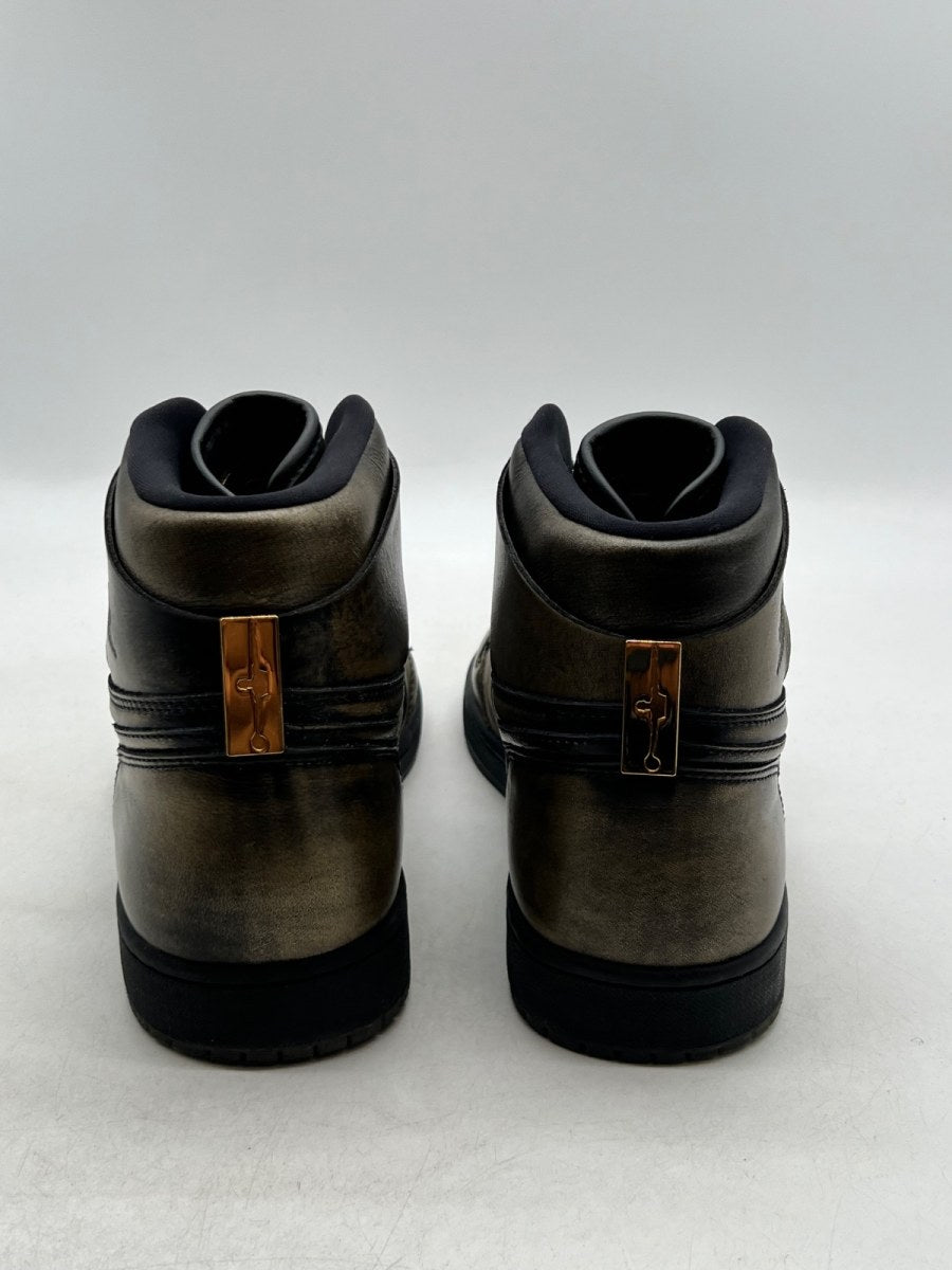 Jordan 1 Retro High OG Wings 13 (Lightly Worn Pre-Owned)JordanBlack/Black-Metallic Gold - Image 5