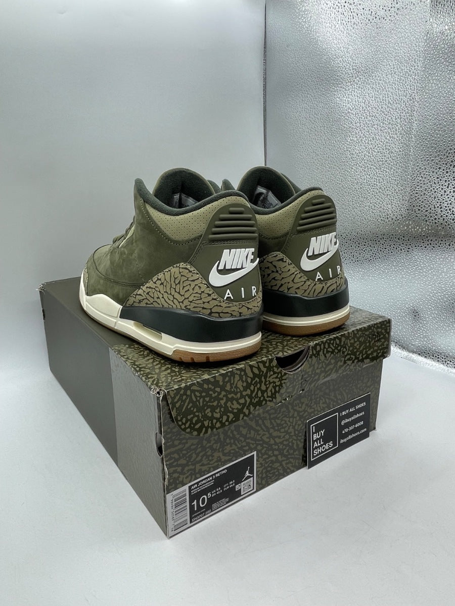 Jordan 3 Retro Family Affair 10.5 (Moderately Worn Pre-Owned) - Image 4