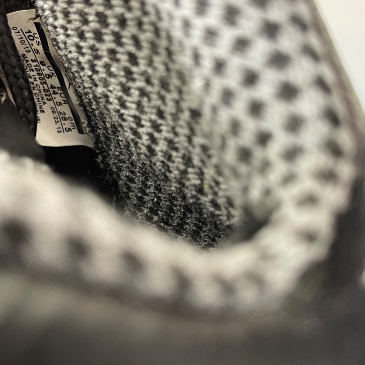 Jordan 10 Retro Cool Grey 10.5 (Moderately Worn Pre-Owned)JordanCool Grey/Black-Infrared - Image 6