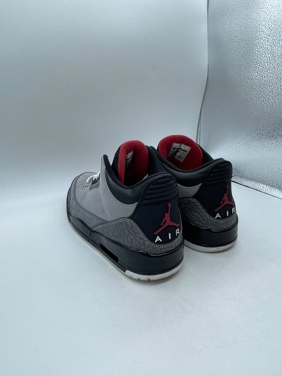 Jordan 3 Retro Stealth 13 (Moderately Worn Pre-Owned) - Image 4