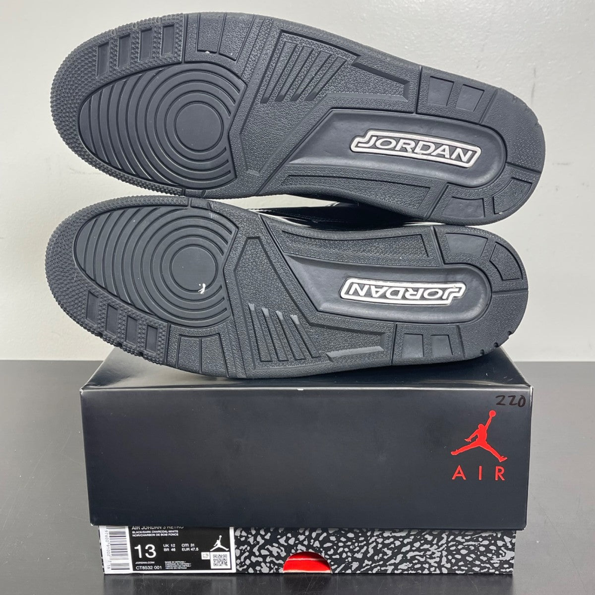 Jordan 3 Retro Black Cat (2025) 13 (Moderately Worn Pre-Owned)JordanBlack/Dark Charcoal/Black - Image 5