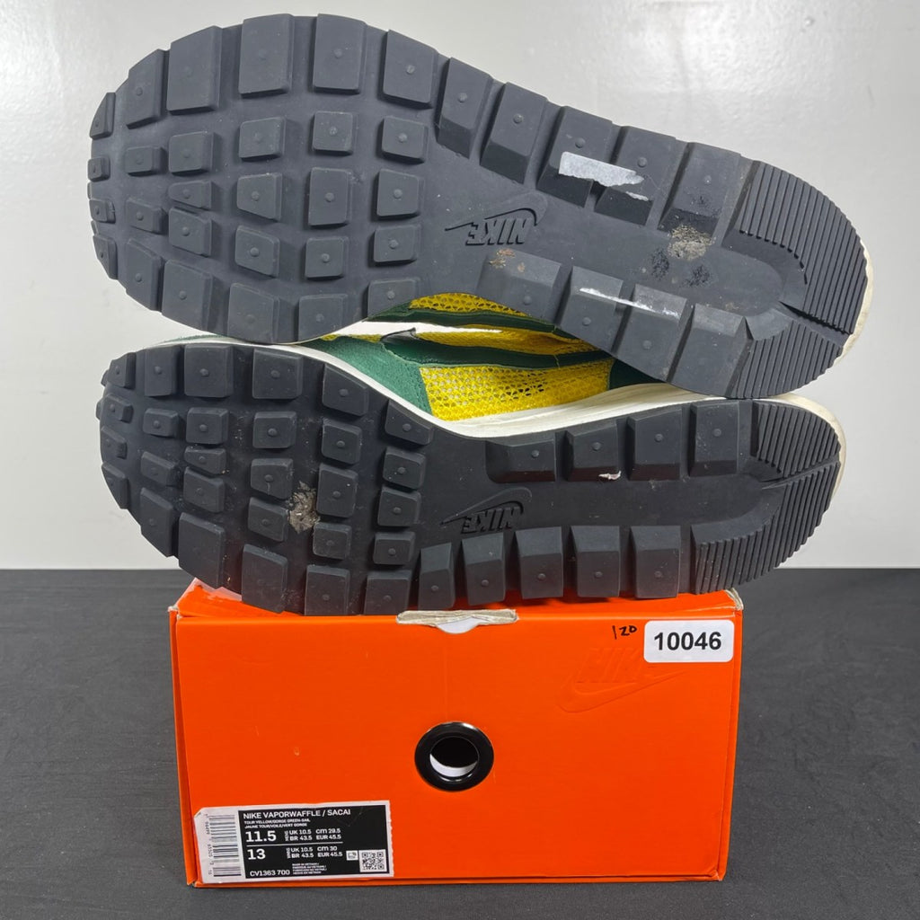 Nike Vaporwaffle sacai Tour Yellow Stadium Green 11.5 (Moderately Worn Pre-Owned)NikeTour Yellow/Stadium Green-Sail - Image 5