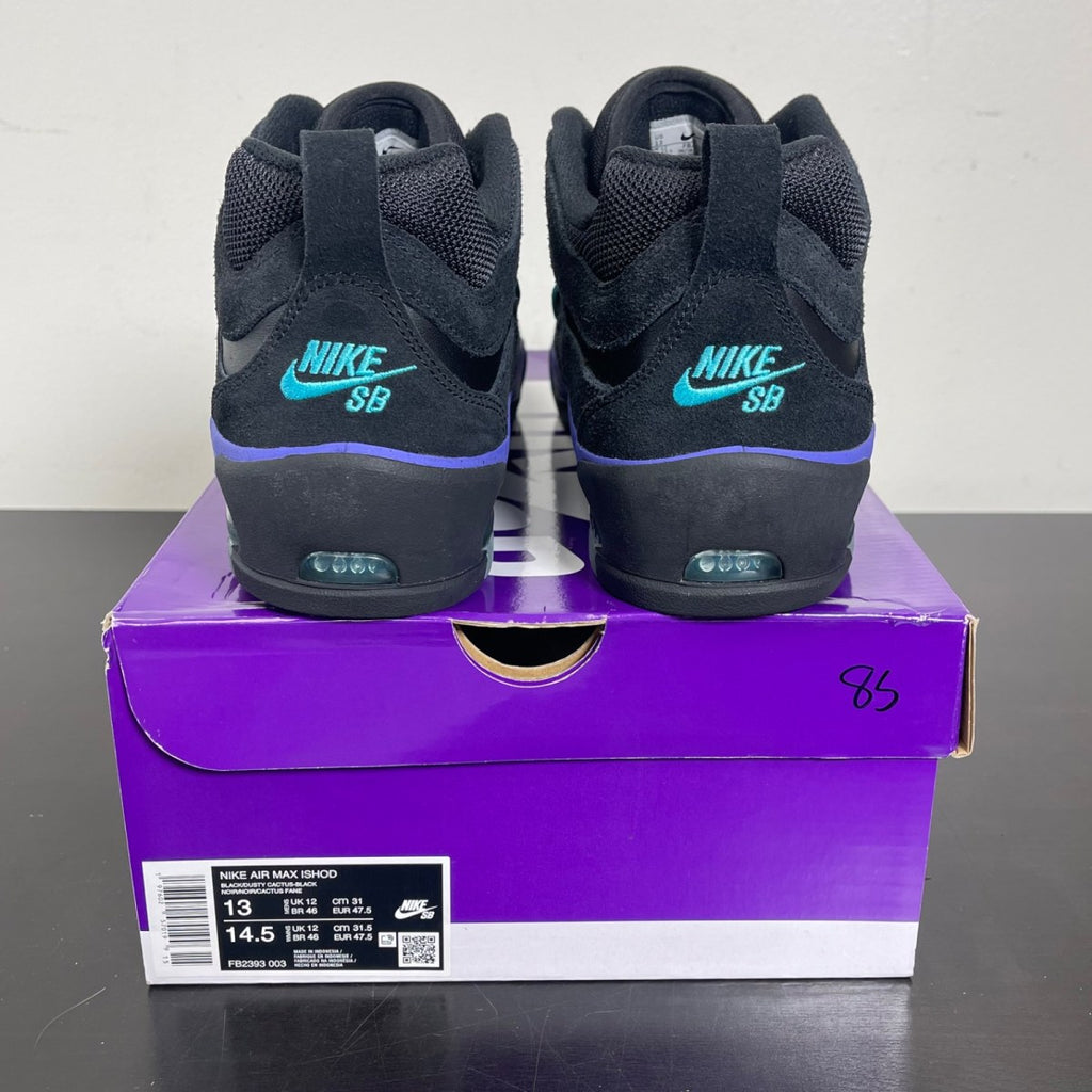 Nike SB Air Max Ishod Wair Black Grape 13 (Moderately Worn Pre-Owned)NikeBlack/Black/Persian Violet/Dusty Cactus - Image 4