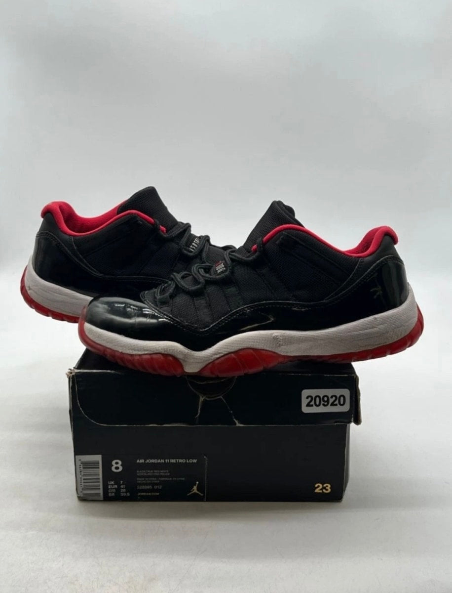 Jordan 11 Retro Low Bred (2015) 8 (Heavily Worn Pre-Owned)JordanBlack/True Red-White - Image 1