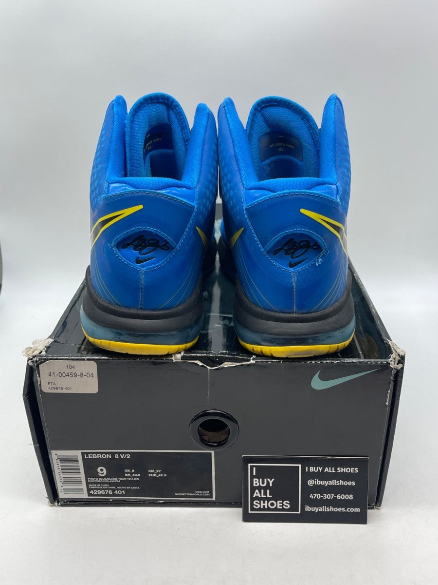 Nike LeBron 8 V/2 Entourage 9 (Moderately Worn Pre-Owned)