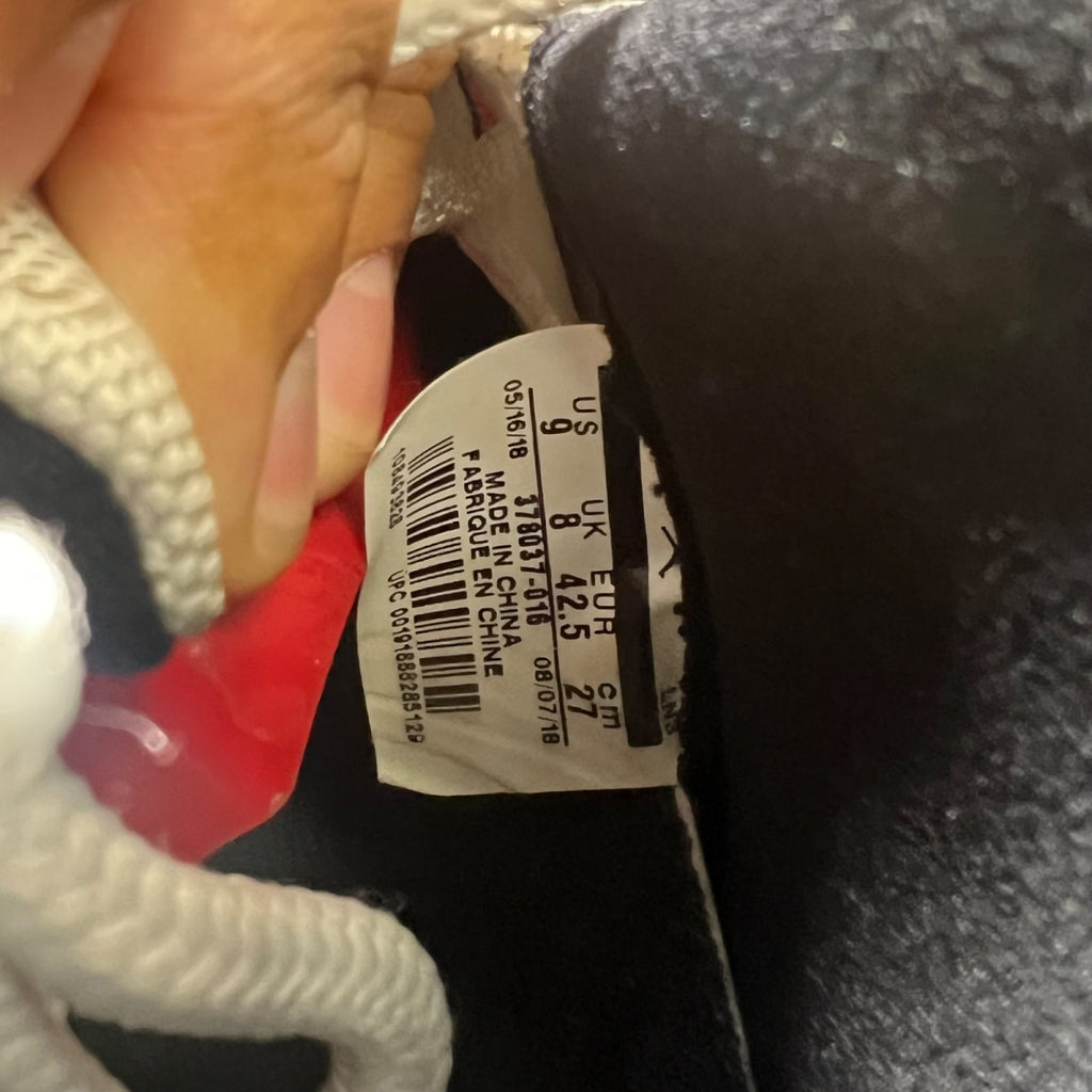 Jordan 11 Retro Platinum Tint 9 (Lightly Worn Pre-Owned)JordanPlatinum Tint/Sail-University Red-Black - Image 7