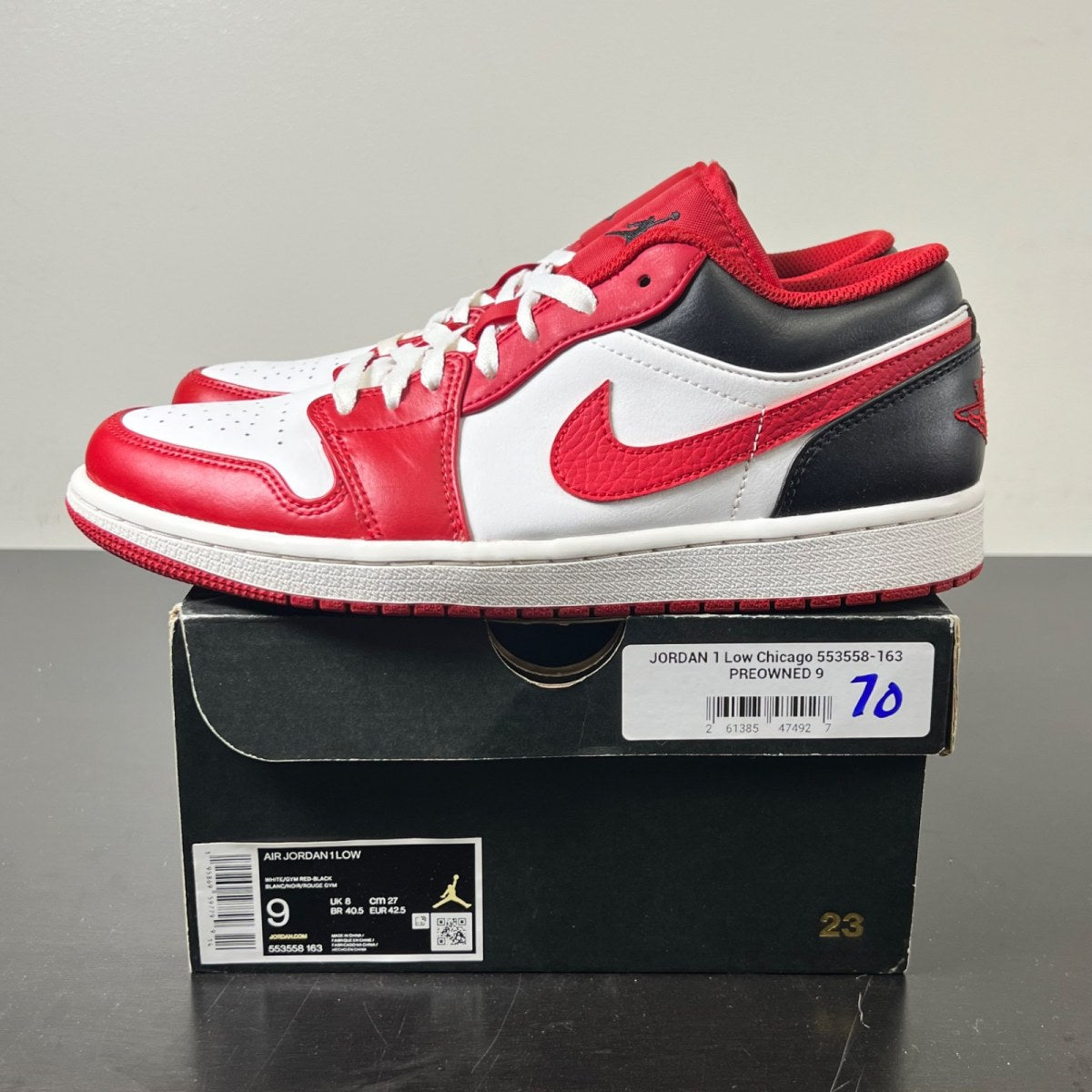 Jordan 1 Low Bulls (Size 9) - Image 3