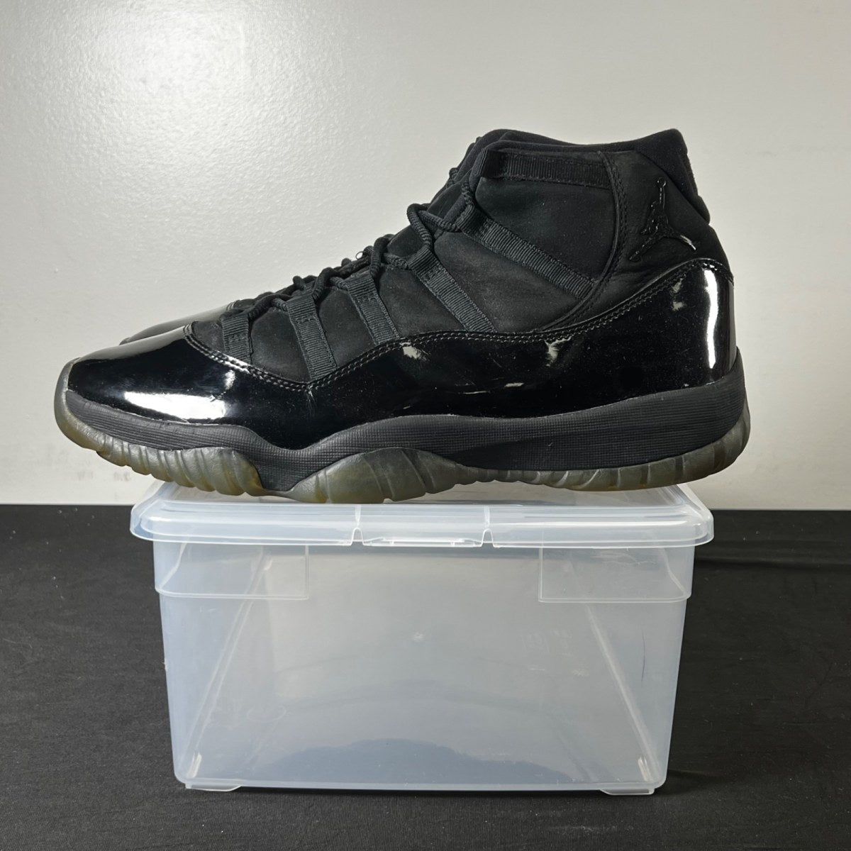 Jordan 11 Retro Cap and Gown 13 (Moderately Worn Pre-Owned)JordanBlack/Black-Black - Image 3