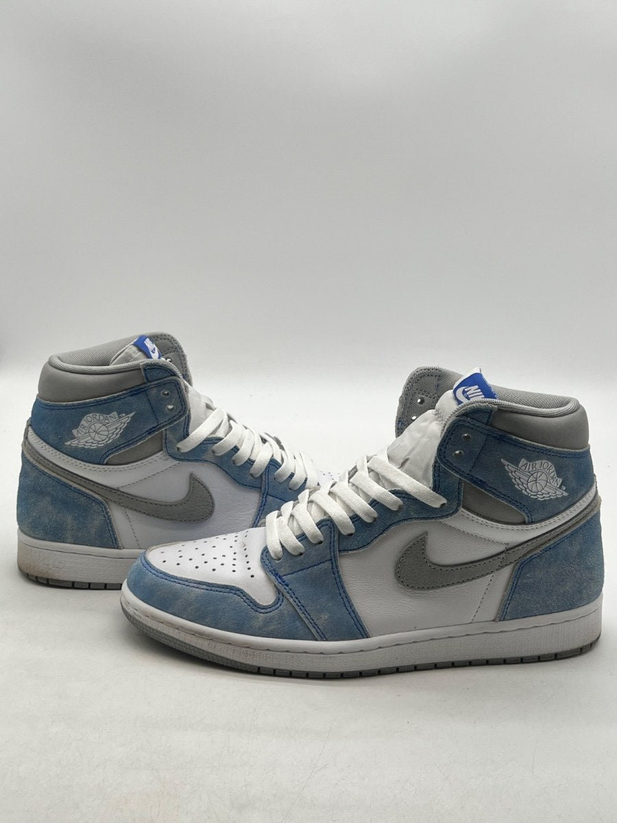 Jordan 1 Retro High OG Hyper Royal 10 (Lightly Worn Pre-Owned)JordanHyper Royal/Light Smoke Grey-White - Image 1