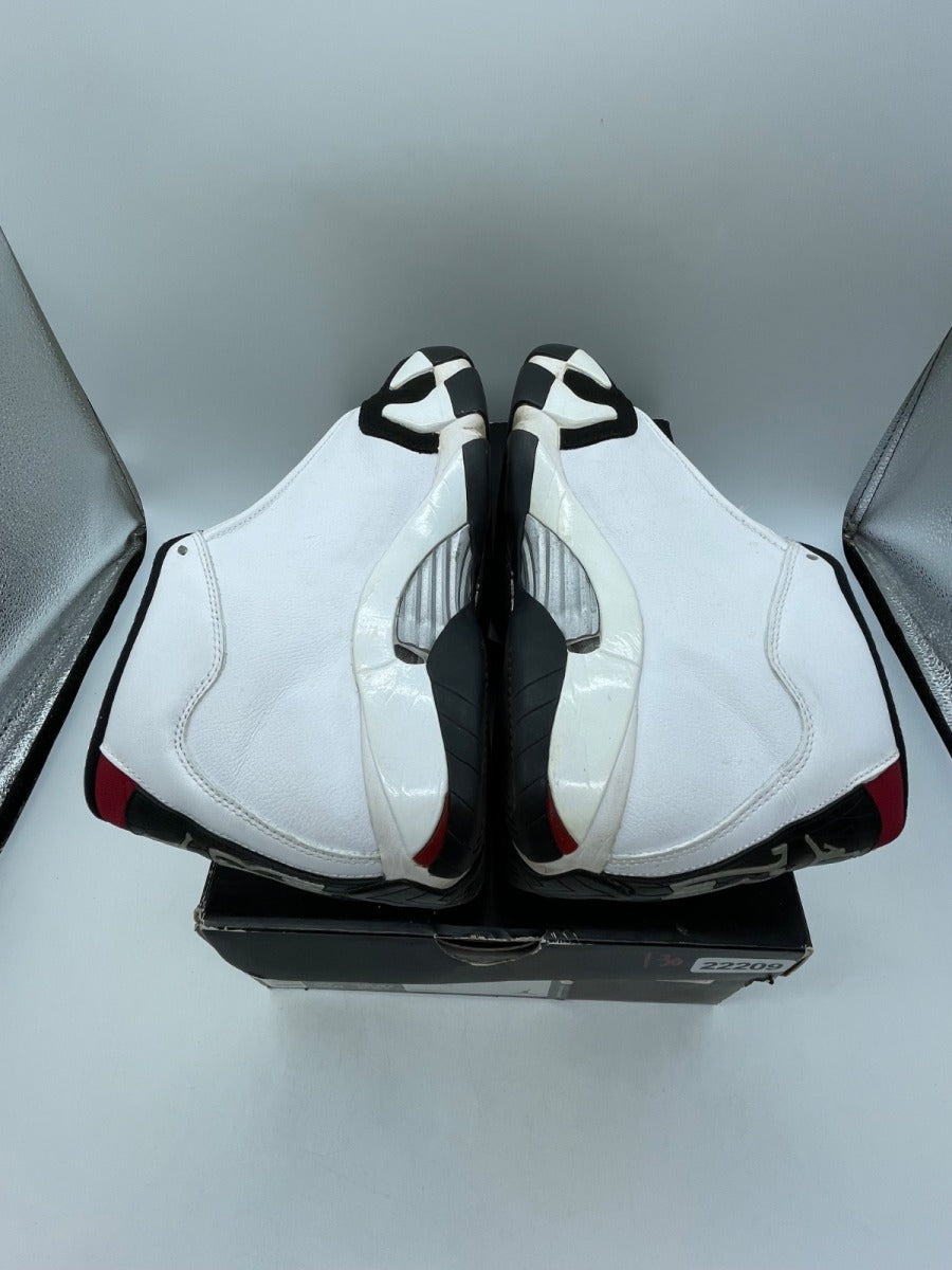Jordan 14 Retro Black Toe (2014) 9 (Moderately Worn Pre-Owned)JordanWhite/Black-Varsity Red-Metallic Silver - Image 6