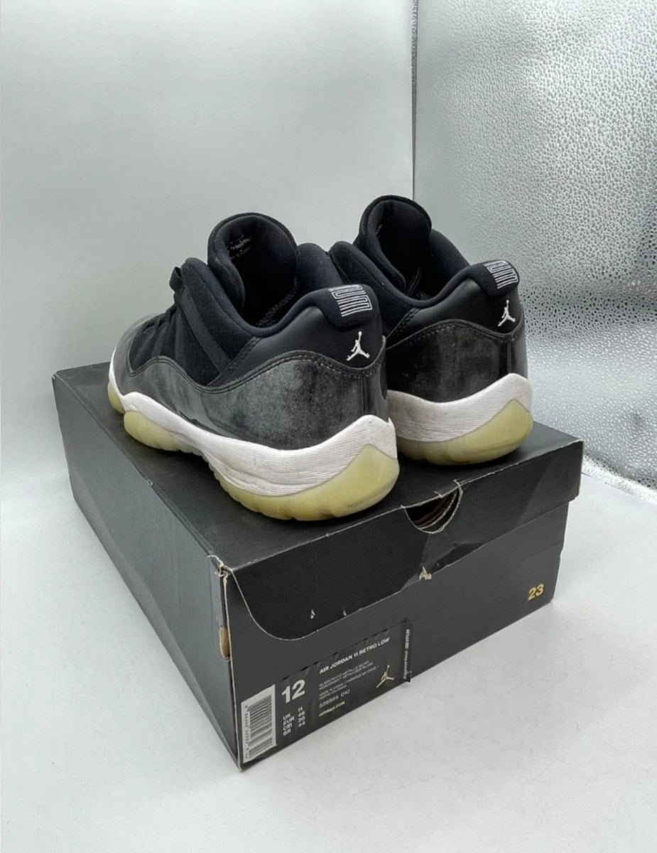 Jordan 11 Retro Low Barons 12 (Lightly Worn Pre-Owned)JordanBlack/Metallic Silver-White - Image 6