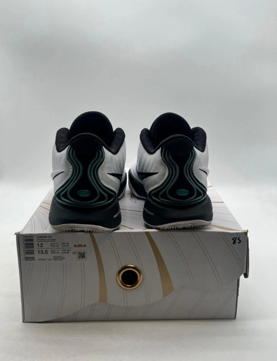 Nike LeBron 21 Conchiolin 12 (Lightly Worn Pre-Owned)NikeWhite/Black/Bicoastal/Photon Dust - Image 3