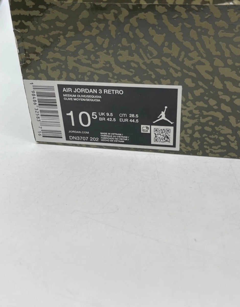Jordan 3 Retro Family Affair 10.5 (Lightly Worn Pre-Owned)JordanMedium Olive/Sequoia/Neutral Olive/Sail/Total Crimson - Image 9