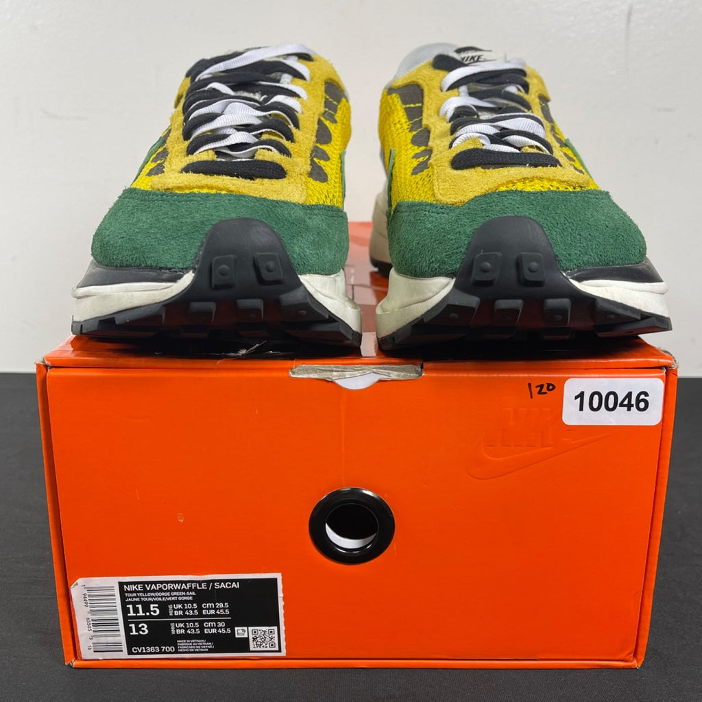 Nike Vaporwaffle sacai Tour Yellow Stadium Green 11.5 (Moderately Worn Pre-Owned)NikeTour Yellow/Stadium Green-Sail - Image 2