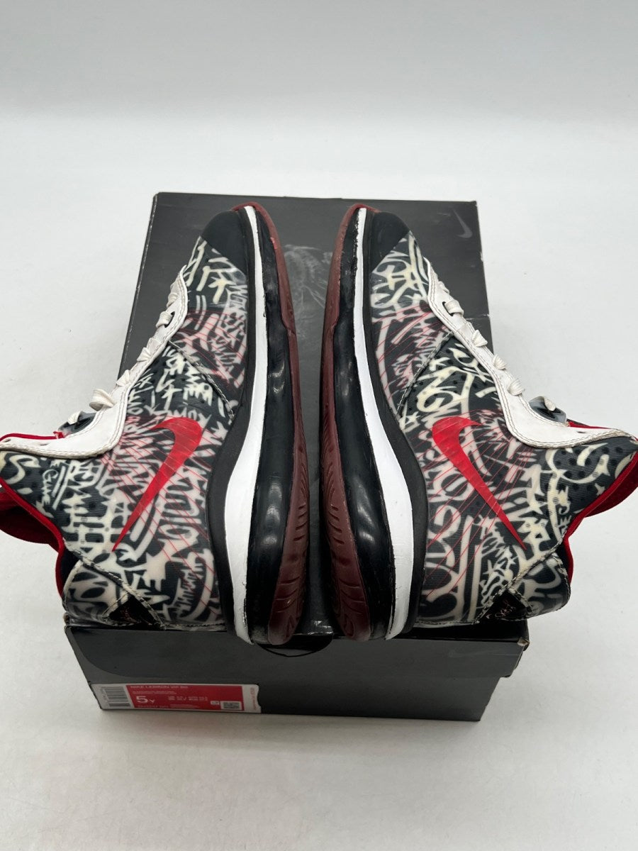 Nike LeBron 8 Graffiti (GS) 5Y (Moderately Worn Pre-Owned)NikeBlack/Sport Red/White - Image 9