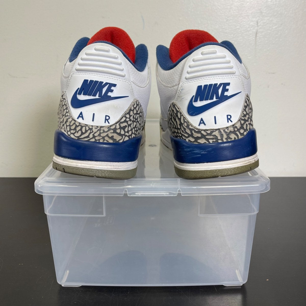 Jordan 3 Retro True Blue (2016) 11.5 (Moderately Worn Pre-Owned)JordanWhite/True Blue-Varsity Red - Image 4