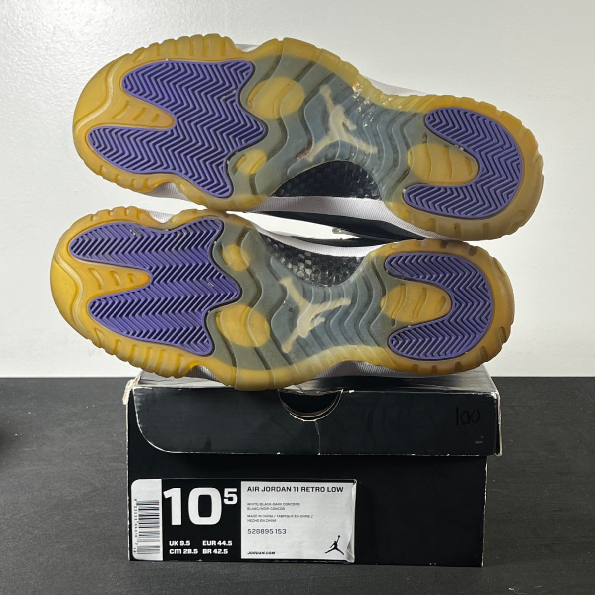 Jordan 11 Retro Low Concord 10.5 (Moderately Worn Pre-Owned)JordanWhite/Black-Concord - Image 6
