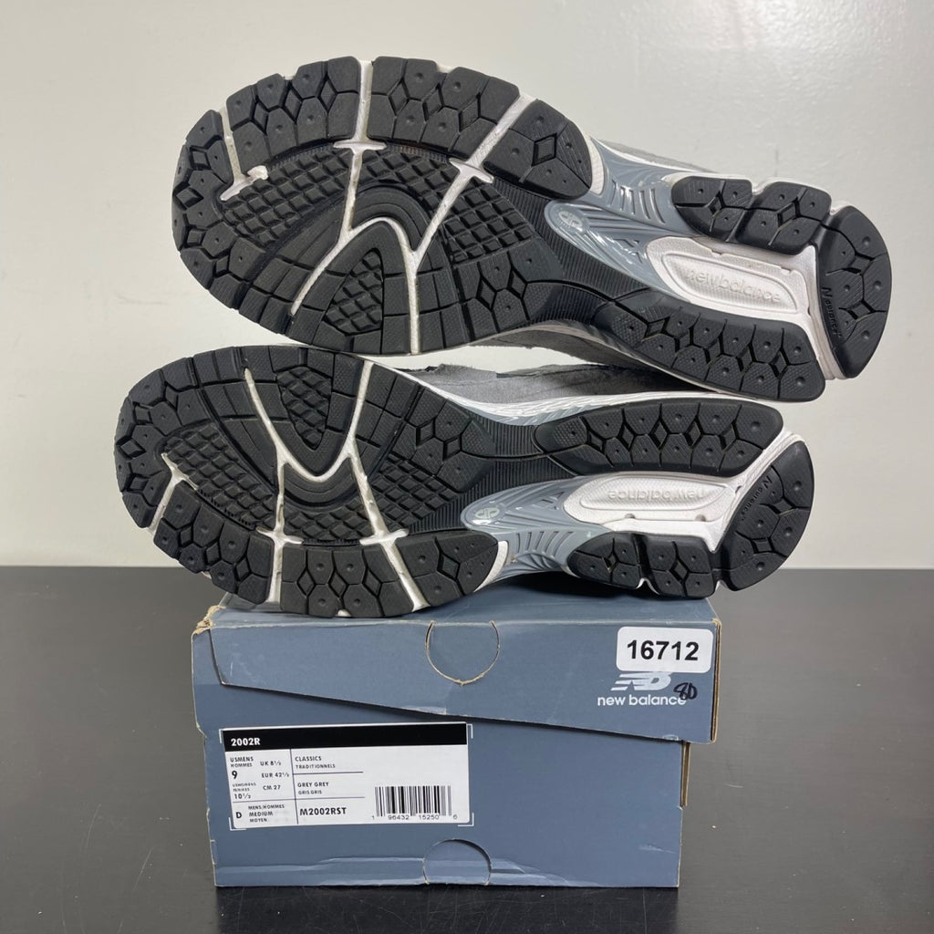 New Balance 2002R Steel Grey Orca 9 (Moderately Worn Pre-Owned)New BalanceSteel/Lead/Orca - Image 5