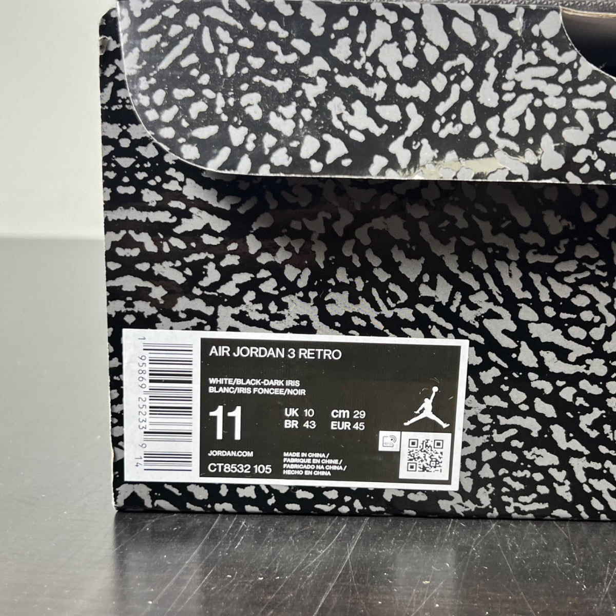 Jordan 3 Retro Dark Iris 11 (Moderately Worn Pre-Owned)JordanWhite/Black/Dark Iris/Cement Grey - Image 4