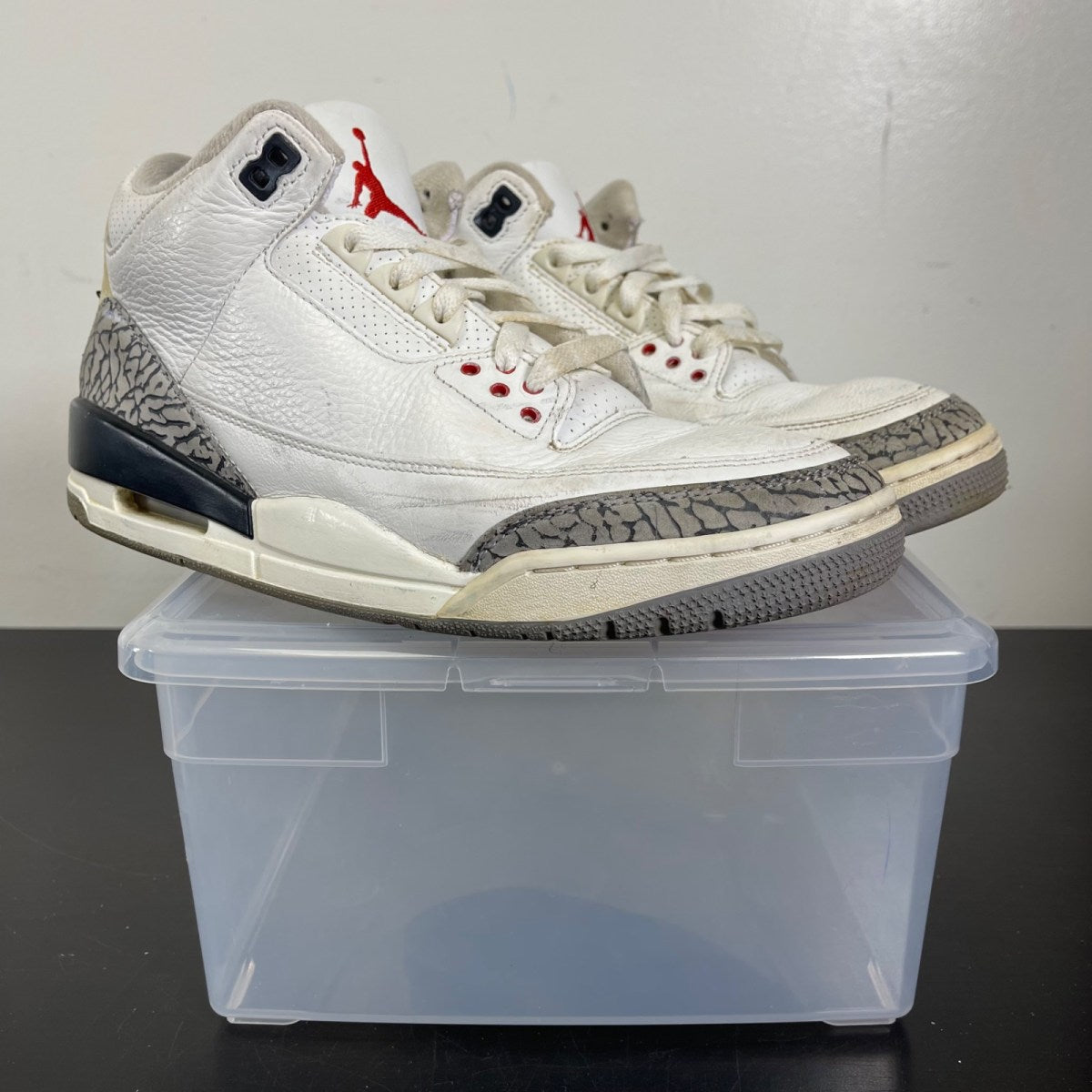 Jordan 3 Retro White Cement Reimagined 9 (Moderately Worn Pre-Owned)JordanSummit White/Fire Red/Black/Cement Grey - Image 1