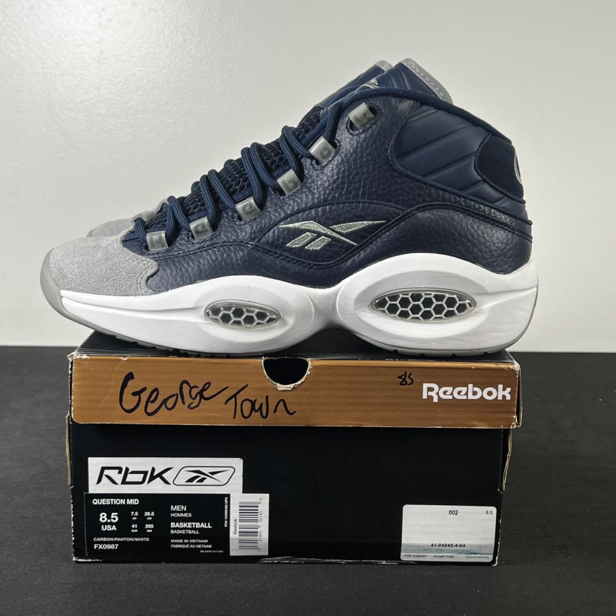 Reebok Question Mid Georgetown (2020) 8.5 (Lightly Worn Pre-Owned)ReebokCarbon/Faux Indigo-White - Image 3