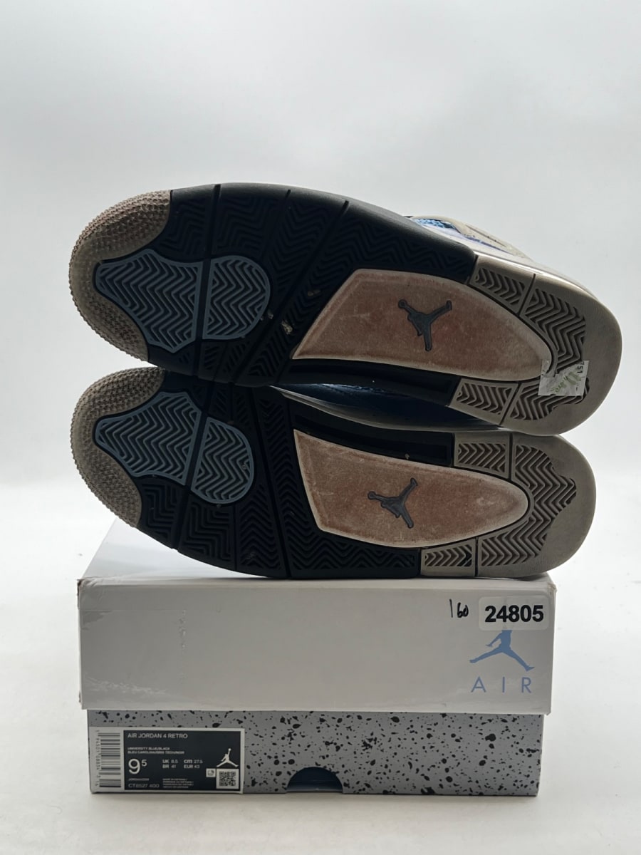 Jordan 4 Retro University Blue 9.5 (Moderately Worn Pre-Owned)JordanUniversity Blue/Tech Grey-White-Black - Image 8
