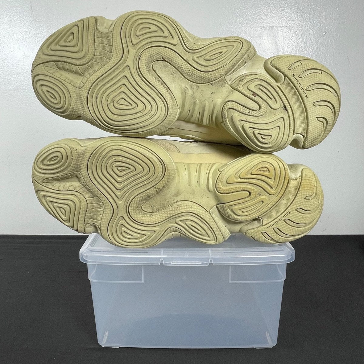 adidas Yeezy 500 Super Moon Yellow 14 (Moderately Worn Pre-Owned)adidasSuper Moon Yellow/Super Moon Yellow/Super Moon Yellow - Image 5