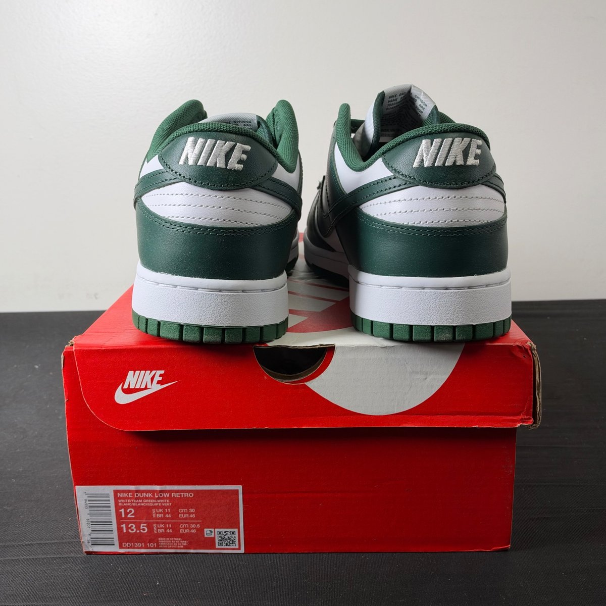 Nike Dunk Low Michigan State (Size 12) - aux