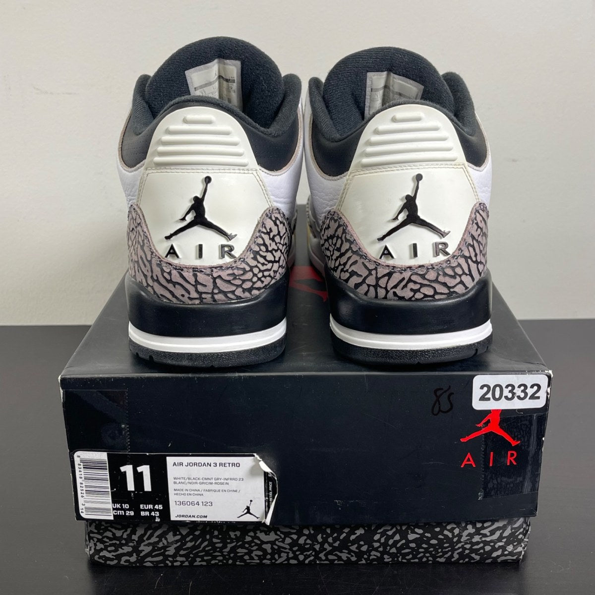 Jordan 3 Retro Infrared 23 11 (Moderately Worn Pre-Owned)JordanWhite/Cement Grey-Infrared 23-Black - Image 4