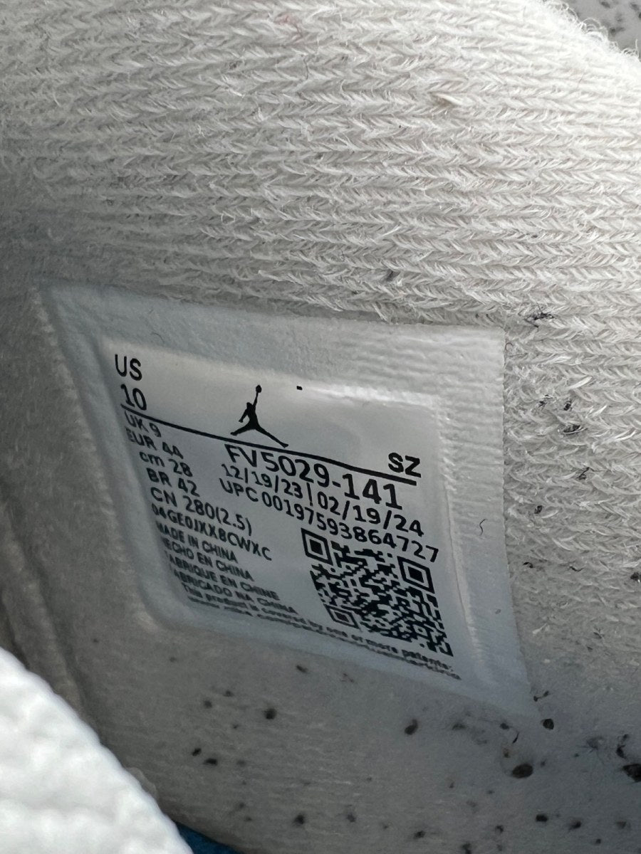 Jordan 4 Retro Military Blue (2024) 10 (Moderately Worn Pre-Owned)JordanOff-White/Military Blue/Neutral Grey - Image 7