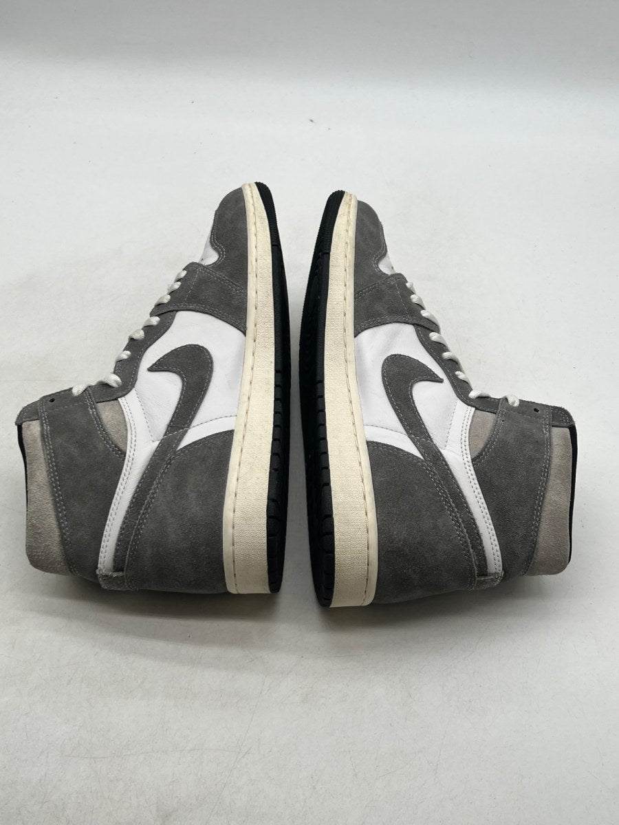Jordan 1 Retro High OG Washed Black 10.5 (Moderately Worn Pre-Owned)JordanBlack/Fire Red/Light Smoke Grey/Sail - Image 8