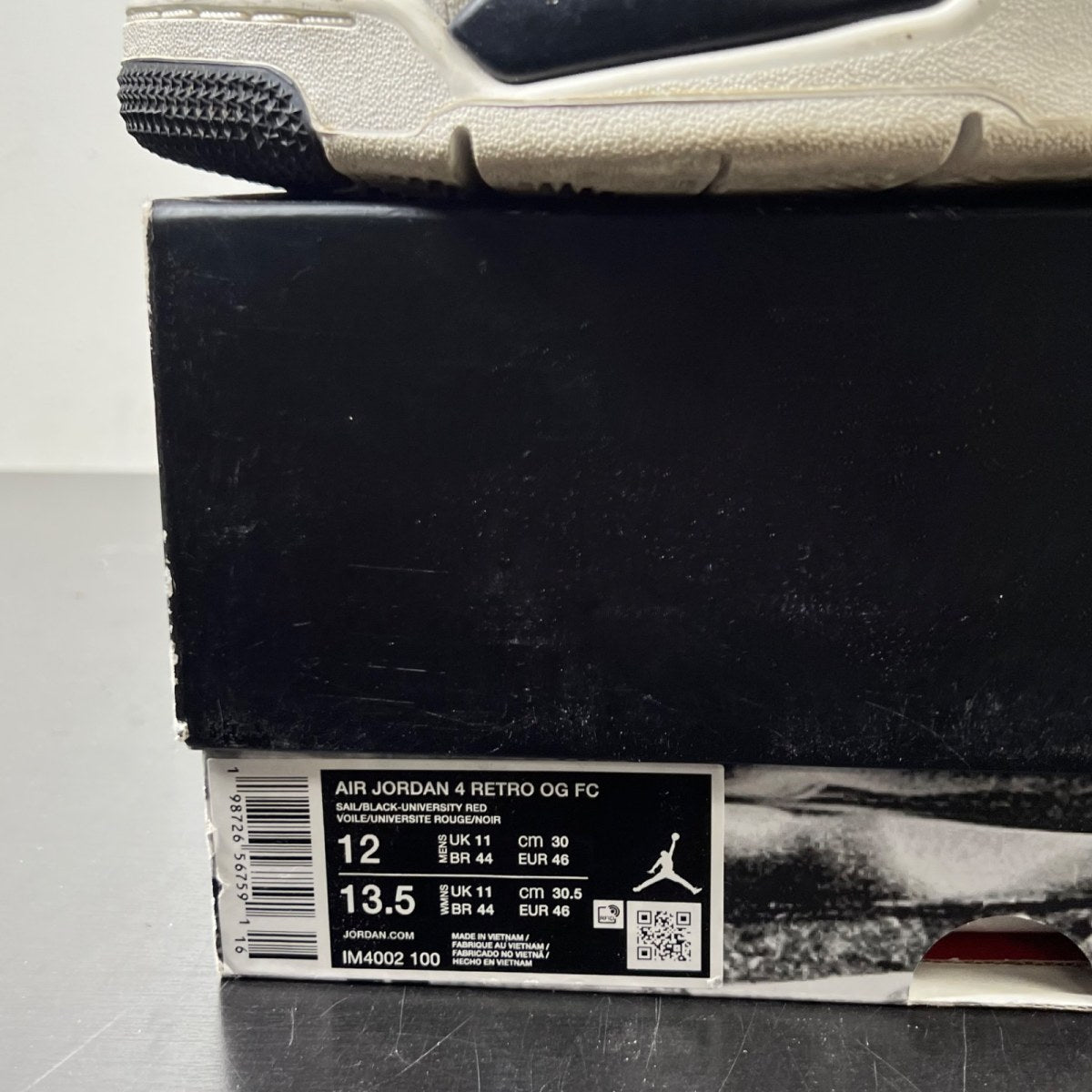 Jordan 4 Retro OG Flight Club 12 (Moderately Worn Pre-Owned)JordanSail/Black/University Red - Image 4