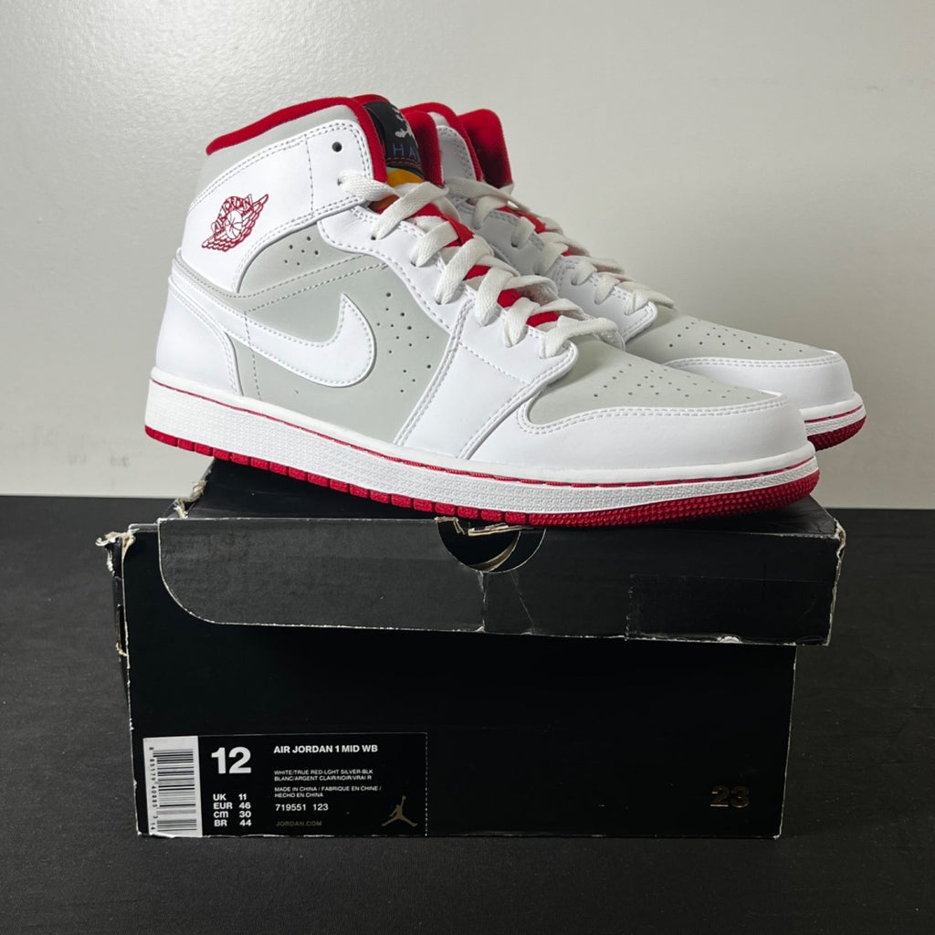 Jordan 1 Retro Hare Jordan (2015) 12 (New Pre-Owned)JordanWhite/True Red-Light Silver-Black - Image 1