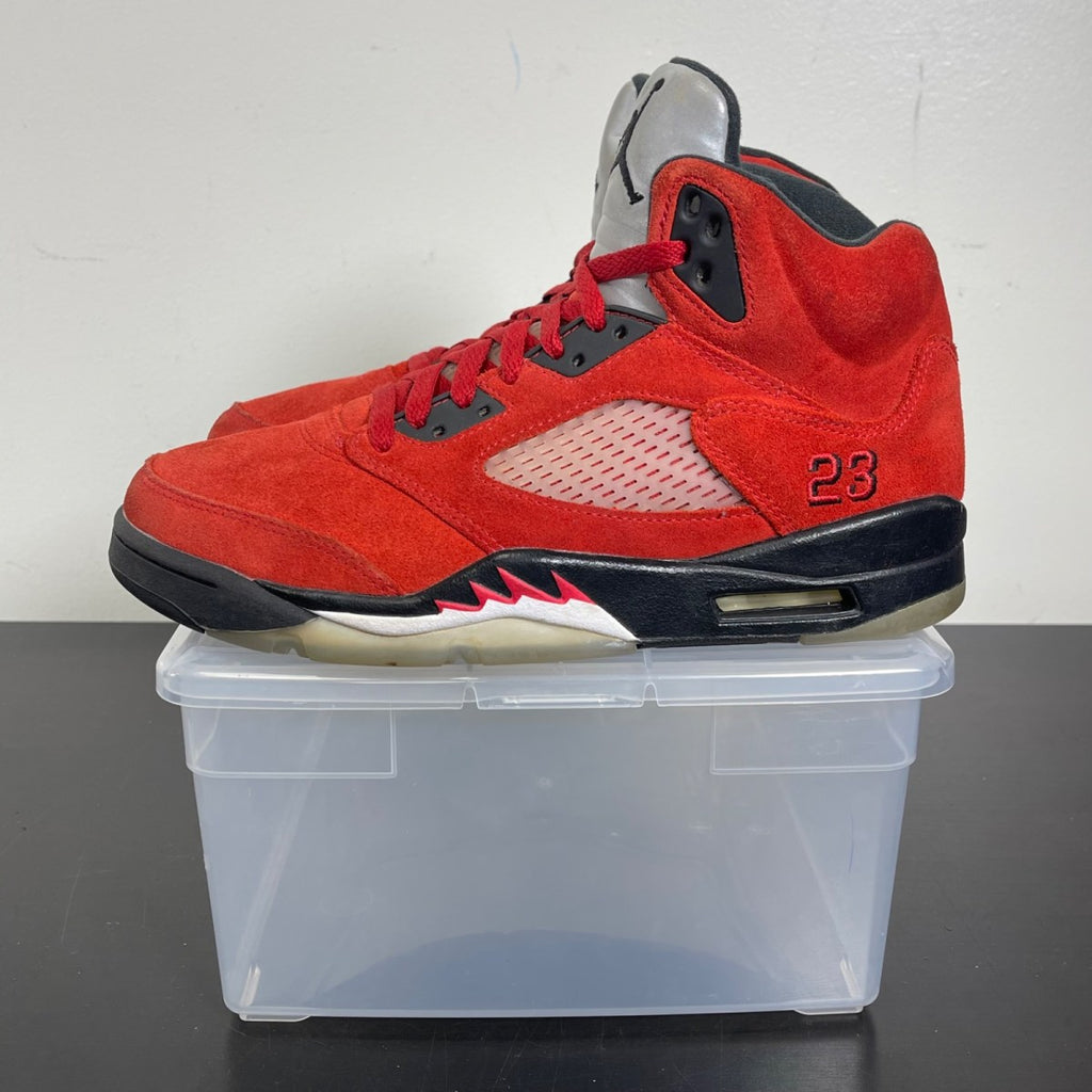 Jordan 5 Retro Raging Bull Red (2021) 8 (Moderately Worn Pre-Owned)JordanVarsity Red/Black-White - Image 3