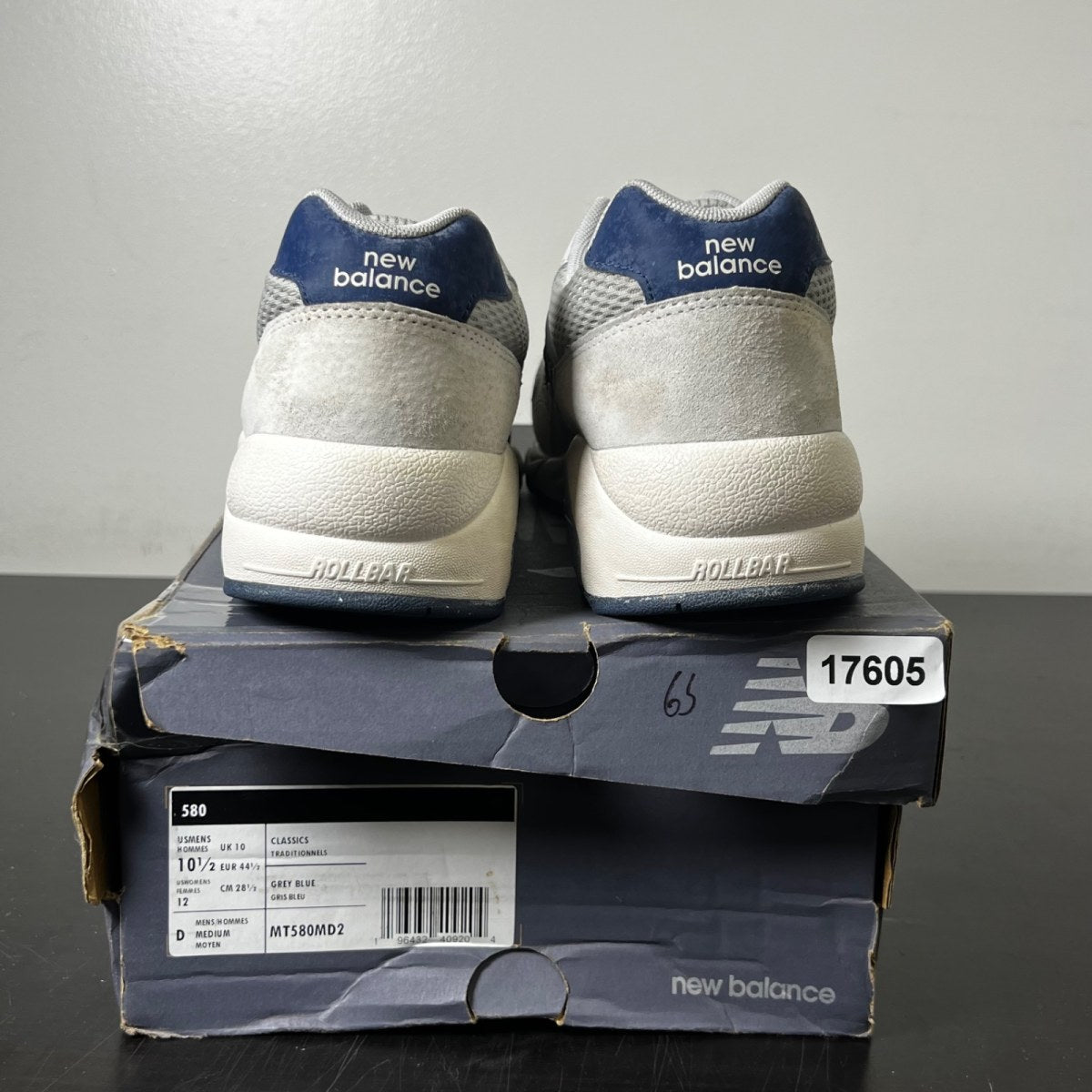 New Balance 580 Grey Day (2023) 10.5 (Lightly Worn Pre-Owned)New BalanceRaincloud/NB Navy/Silver Metallic - Image 4