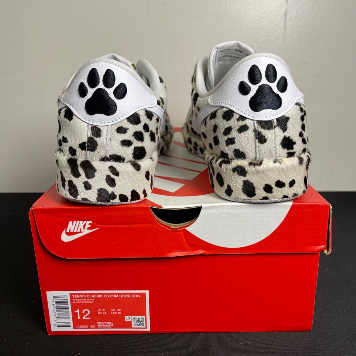 Nike Tennis Classic CS Premium Chew Dog Dalmatian (Size 12) - aux